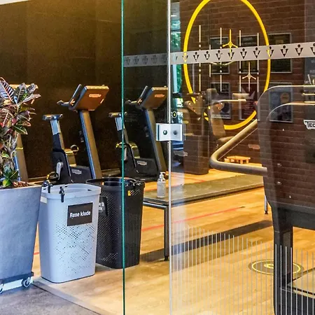 In With Indoor Swimming Pool Apartamento